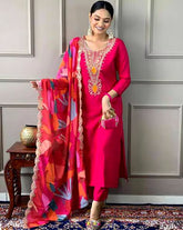 *Don't wear what fashion designers tell you to wear. Wear what they wear